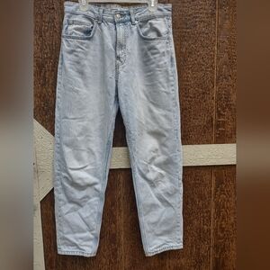 Bershka Light Wash Straight Leg Jeans Size 30 Waist (10-12)